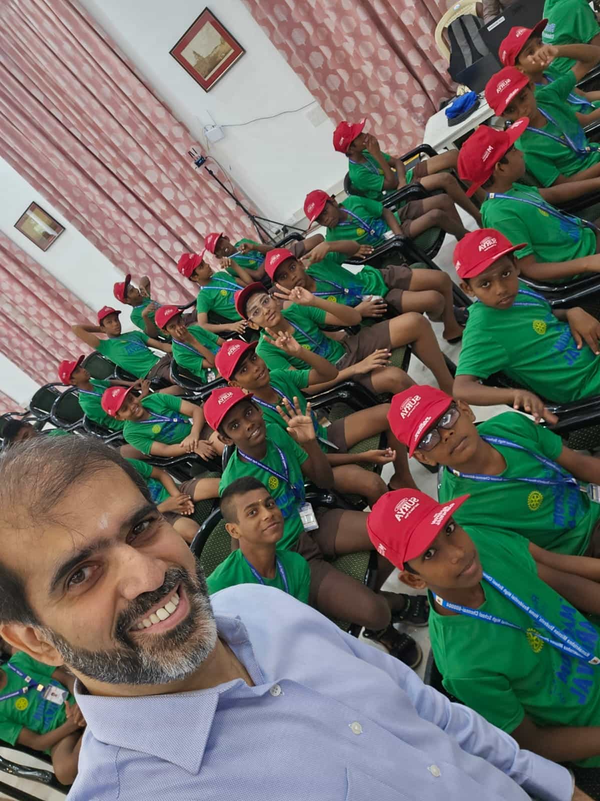 Magnum Carnival flag-off at Lok Bhavan